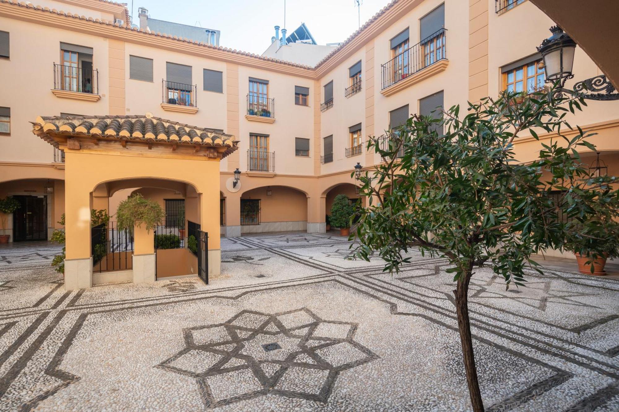 Apartamento Adultos Centro N V 1 Free Parking グラナダ エクステリア 写真